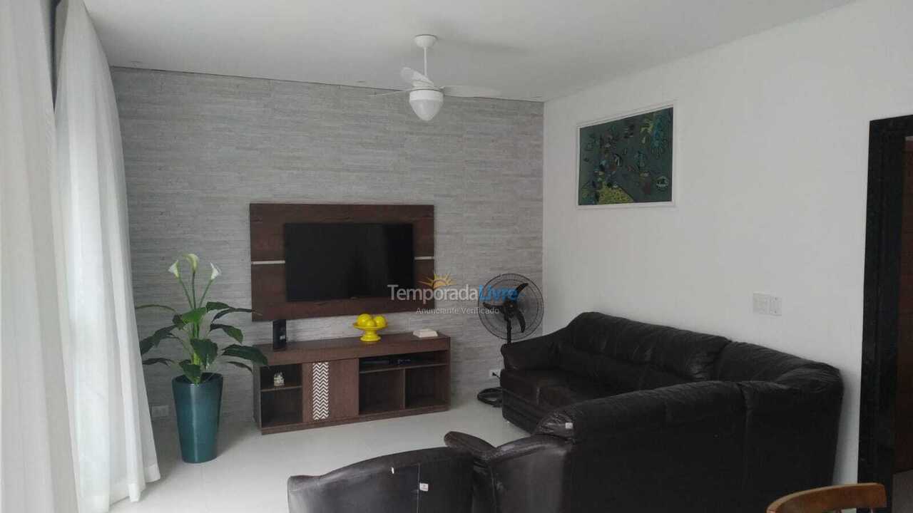 Apartamento para alquiler de vacaciones em Guarujá (Pitangueiras)