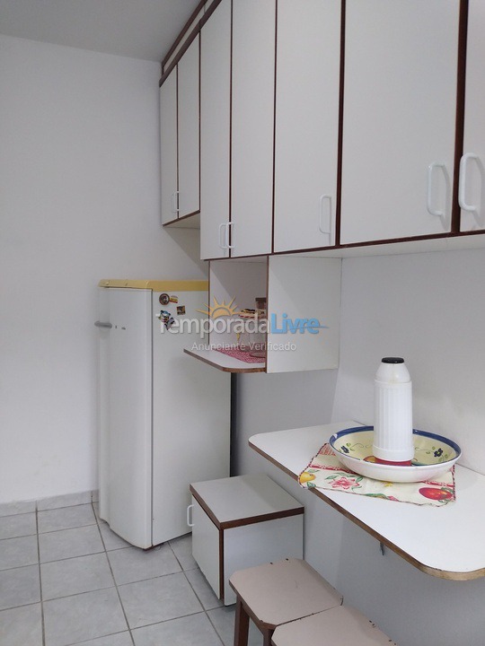 Apartamento para aluguel de temporada em Vila Velha (Praia de Itaparica)