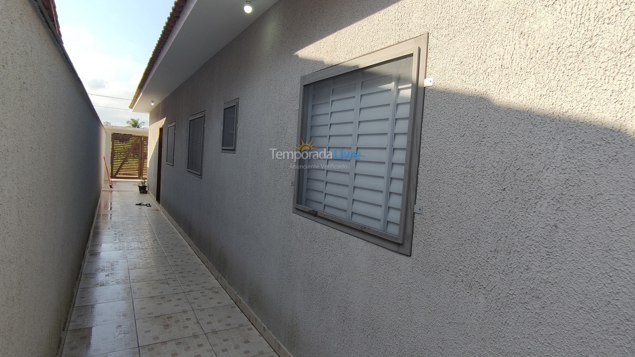 House for vacation rental in Itanhaém (Bopiranga)