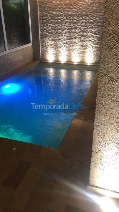 Apartamento para aluguel de temporada em Ubatuba (Estufa)