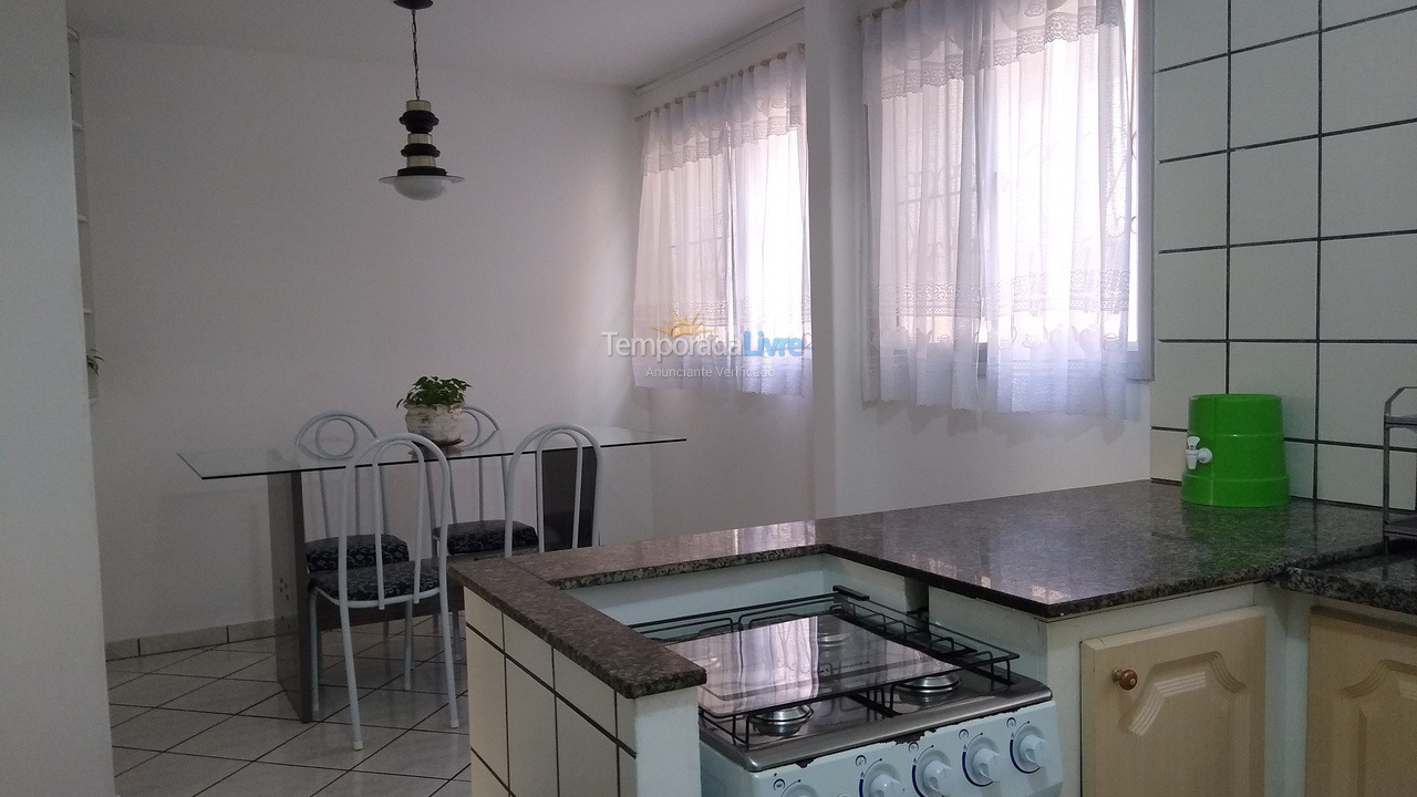 Casa para alquiler de vacaciones em Vila Velha (Praia de Itaparica)