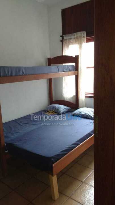 Casa para aluguel de temporada em Ubatuba (Lagoinha)