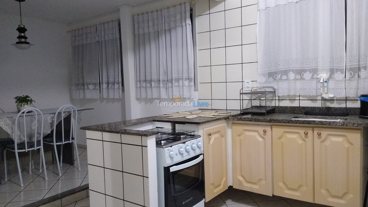 Casa para alquiler de vacaciones em Vila Velha (Praia de Itaparica)