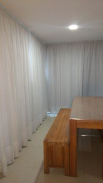 Temporada 03 qtos Edificio Amueblado frente a Praia Itaparica !!!