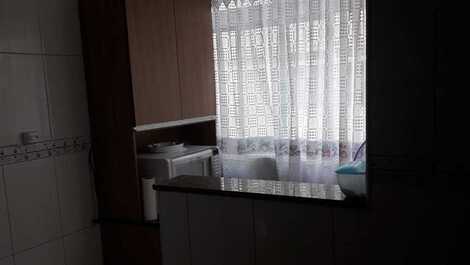 Apartamento para 5 pessoas - Guarujá