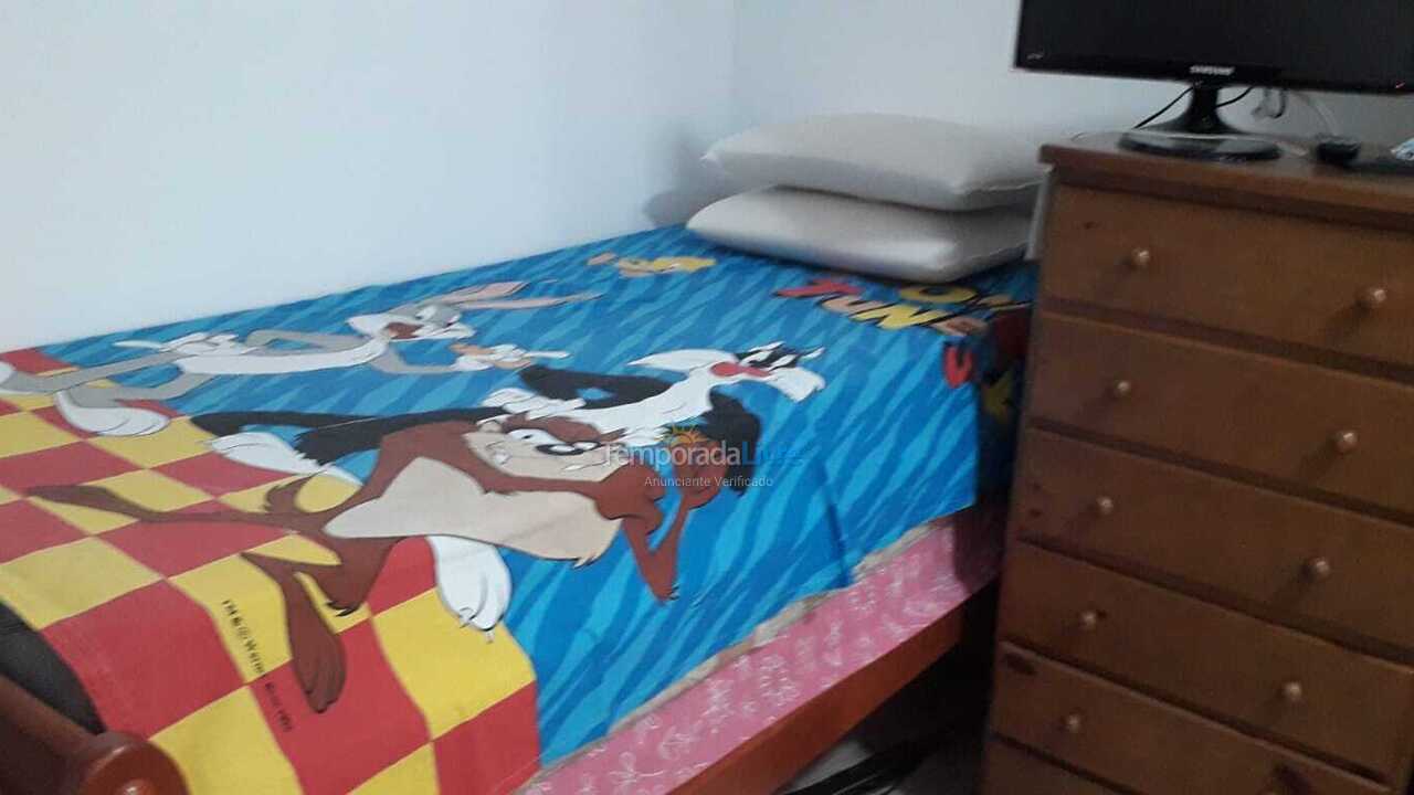 Apartamento para aluguel de temporada em Guarujá (Astúrias)