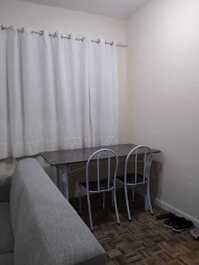 Temporada 03 qtos, 02 wc Mob. 05 minutos praia Itaparica andando!!!