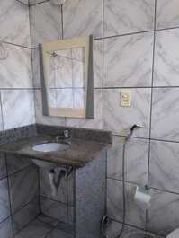 Temporada 03 qtos, 02 wc Mob. 05 minutos praia Itaparica andando!!!