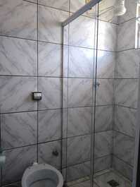 Temporada 03 qtos, 02 wc Mob. 05 minutos praia Itaparica andando!!!