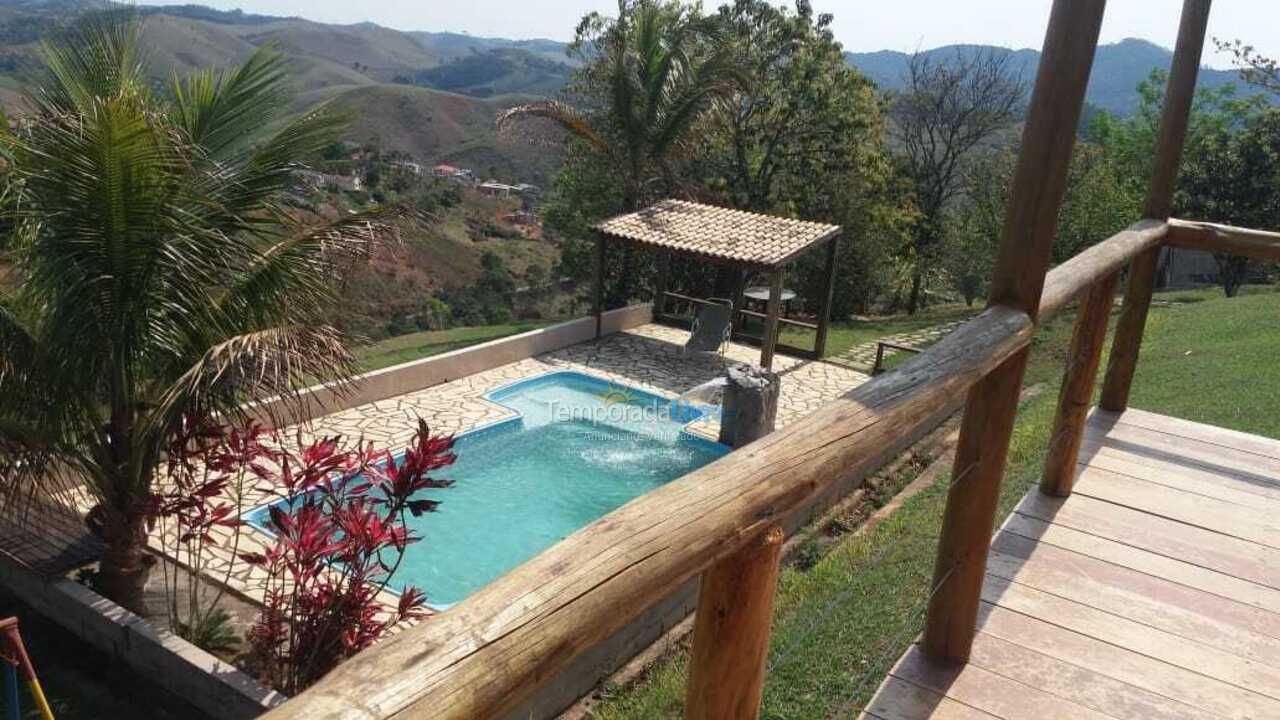 Chácara / sítio para aluguel de temporada em São José dos Campos (Buquirinha)