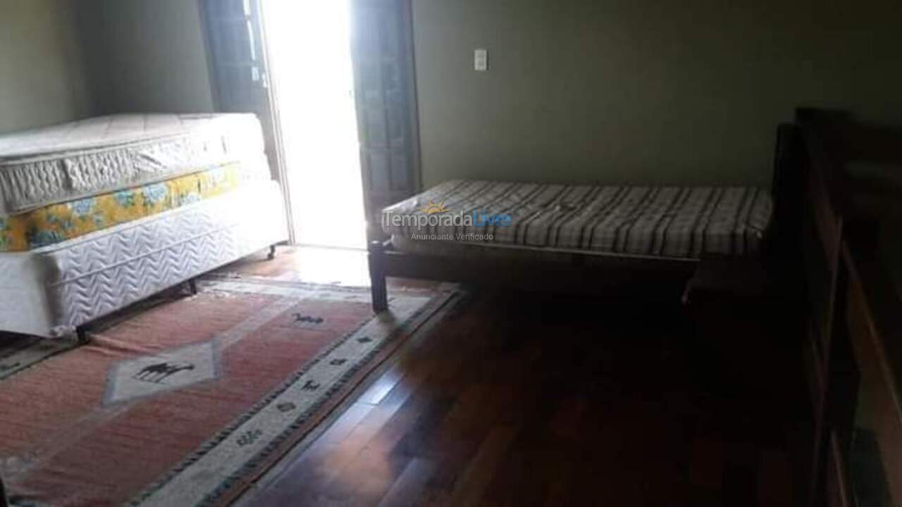 Chácara / sítio para aluguel de temporada em São José dos Campos (Buquirinha)