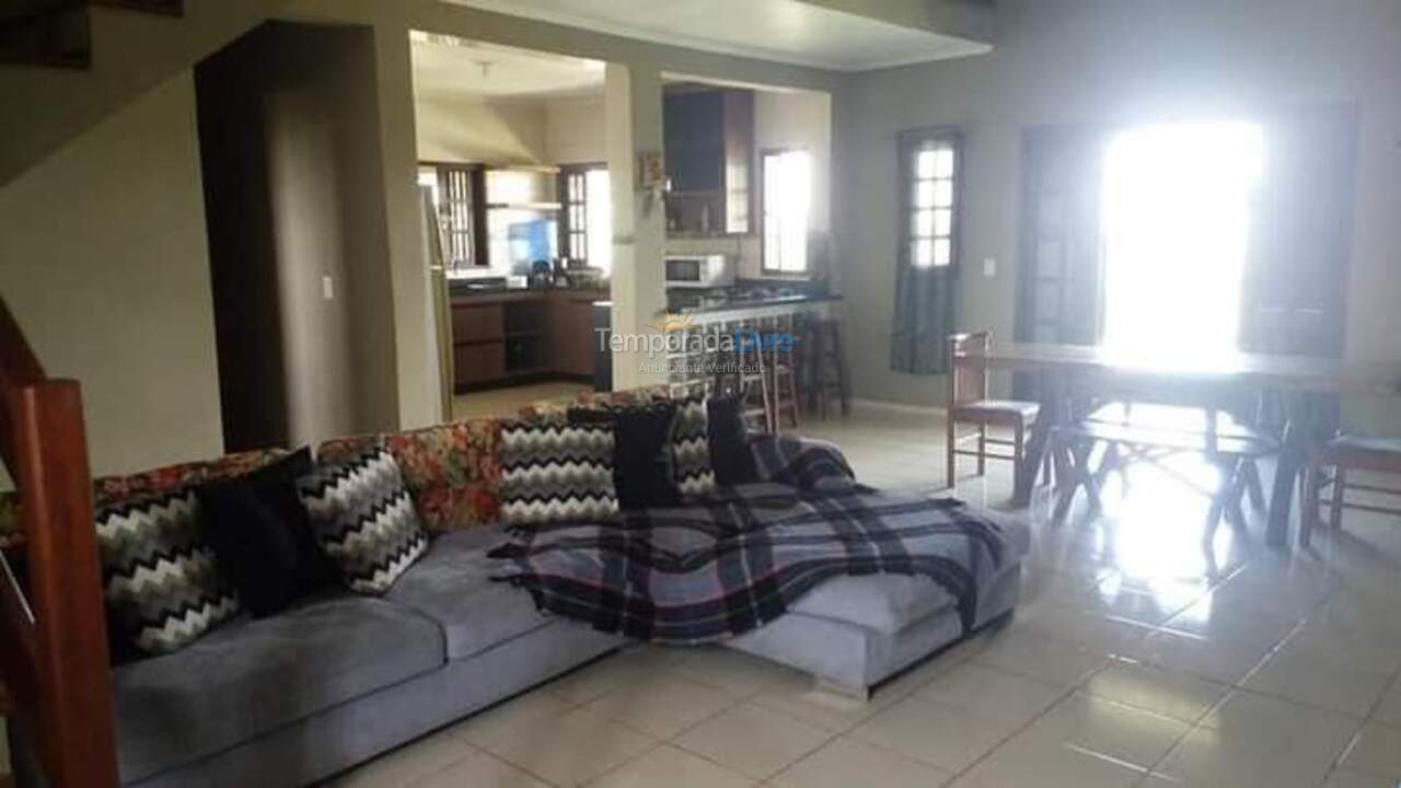 Chácara / sítio para aluguel de temporada em São José dos Campos (Buquirinha)