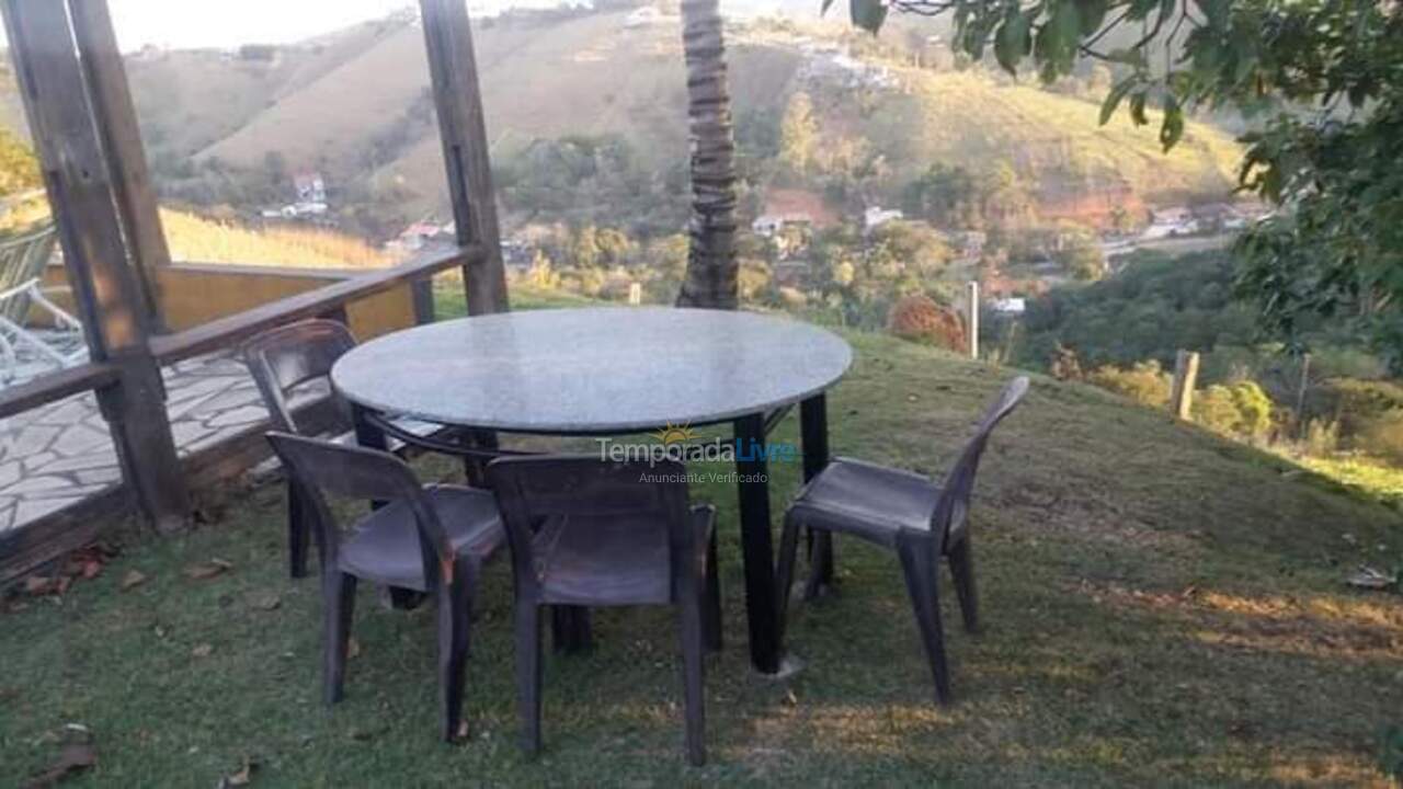 Chácara / sítio para aluguel de temporada em São José dos Campos (Buquirinha)