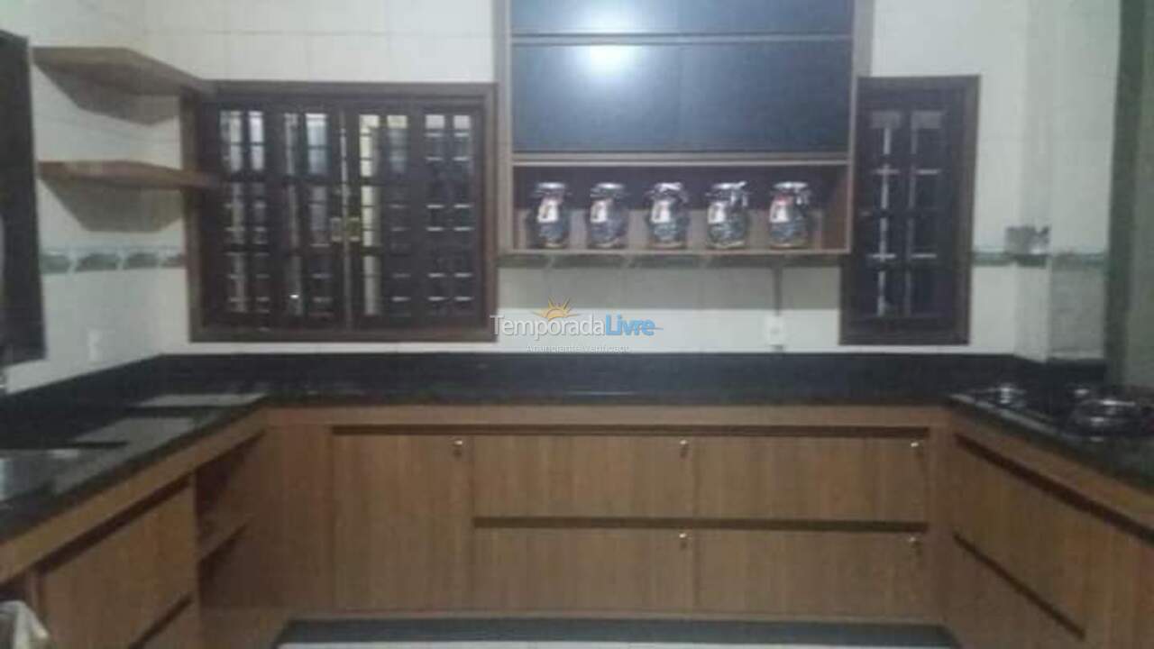 Chácara / sítio para aluguel de temporada em São José dos Campos (Buquirinha)