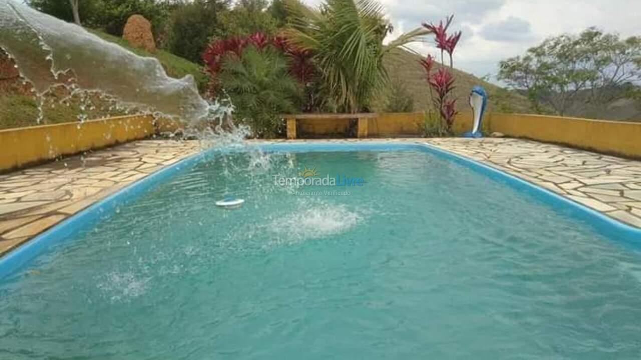 Chácara / sítio para aluguel de temporada em São José dos Campos (Buquirinha)