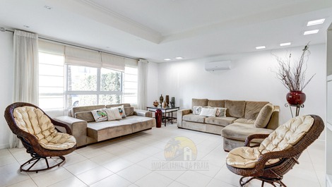 Casa excepcional com 05 suítes/Piscina/TARIFAS VERÃO SOB. CONSULTA!