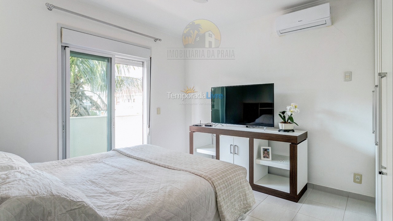 Casa para aluguel de temporada em Florianopolis (Jurerê Internacional)