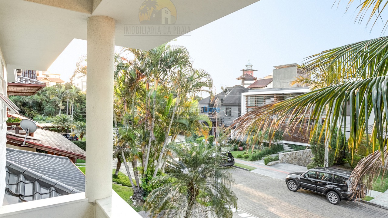 Casa para aluguel de temporada em Florianopolis (Jurerê Internacional)