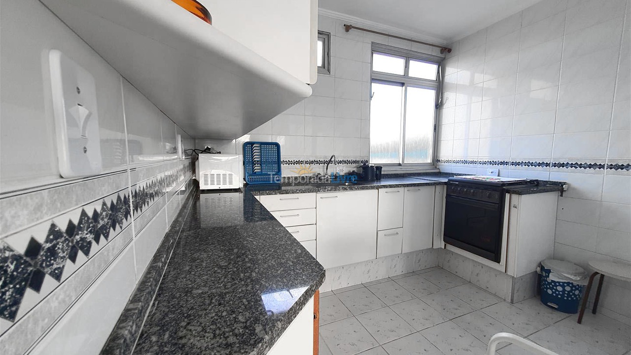 Apartment for vacation rental in Guarujá (Pitangueiras)