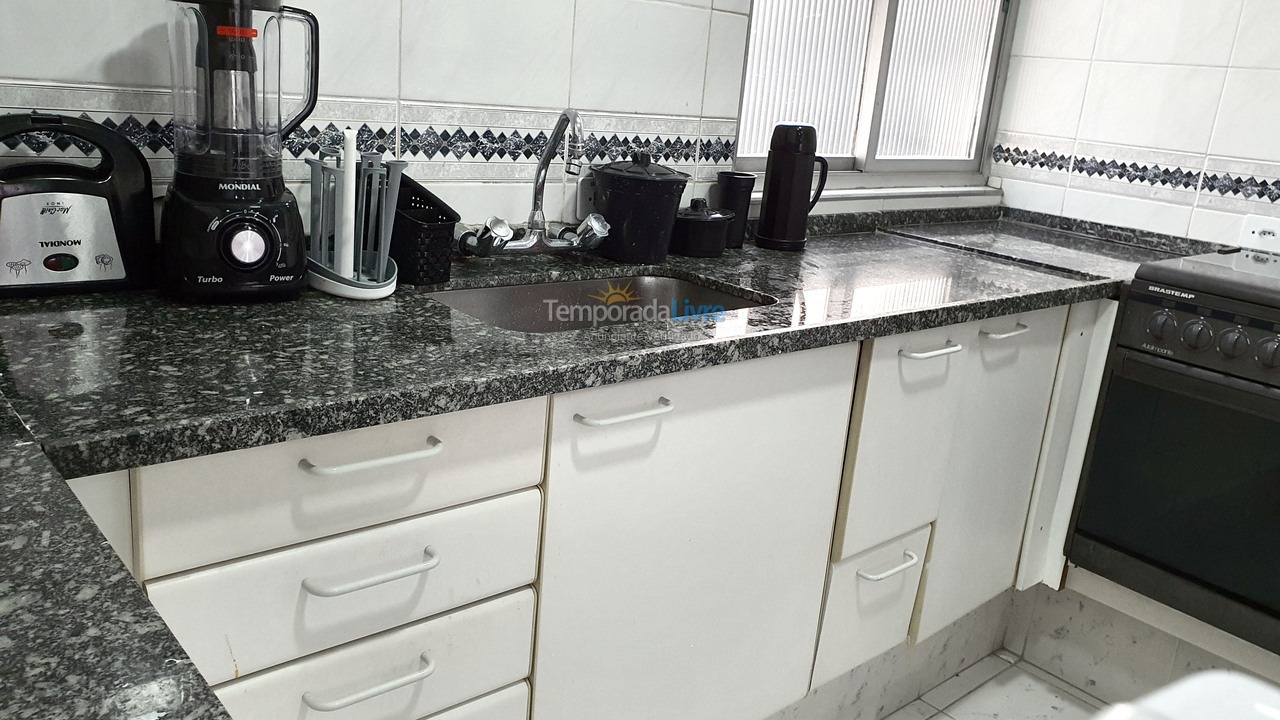 Apartment for vacation rental in Guarujá (Pitangueiras)