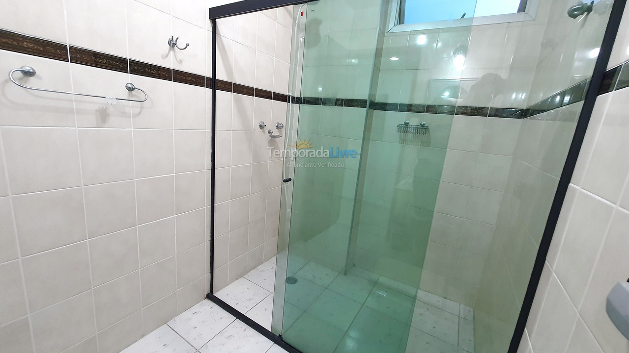 Apartment for vacation rental in Guarujá (Pitangueiras)