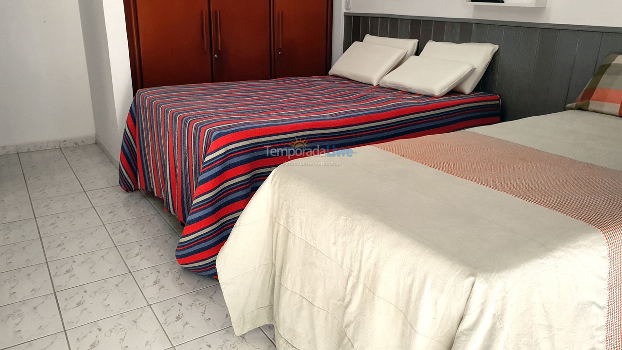 Apartment for vacation rental in Guarujá (Pitangueiras)