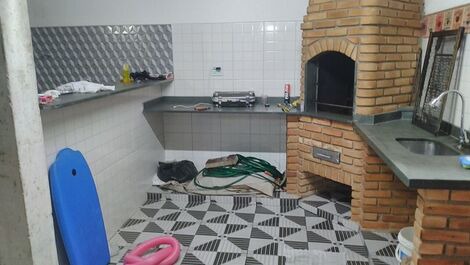 Beautiful house with wi-fi and swimming pool 380m from the beach