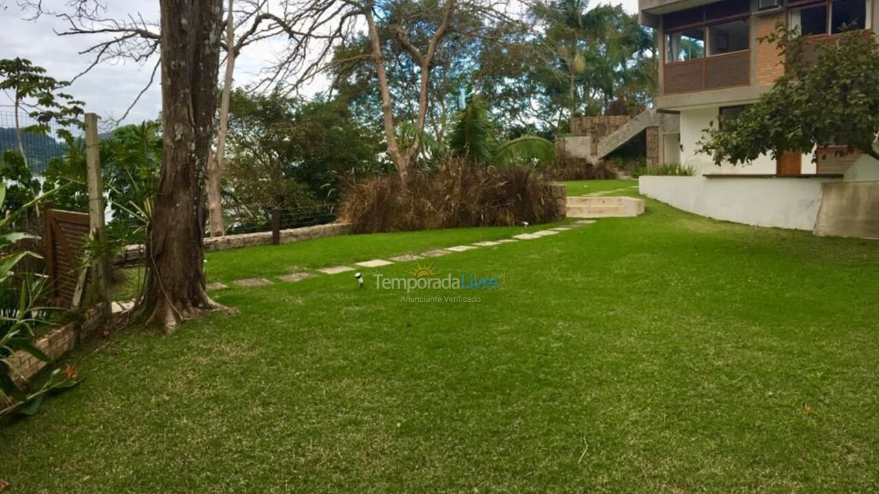 Casa para alquiler de vacaciones em Ubatuba (Praia do Tenório)