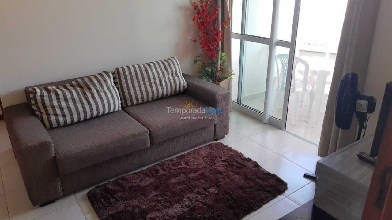 Apartamento para aluguel de temporada em Governador Celso Ramos (Praia de Palmas)