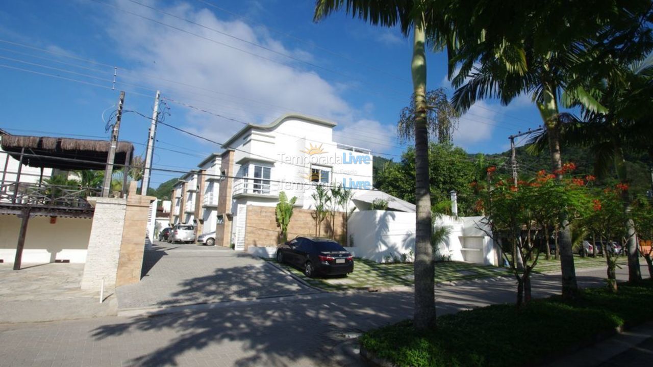 Casa para aluguel de temporada em São Sebastião (Juquehy)