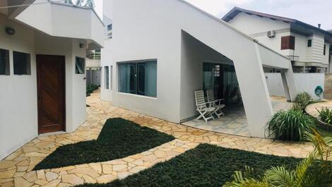 Casa con 4 suites - Módulo Riviera 19