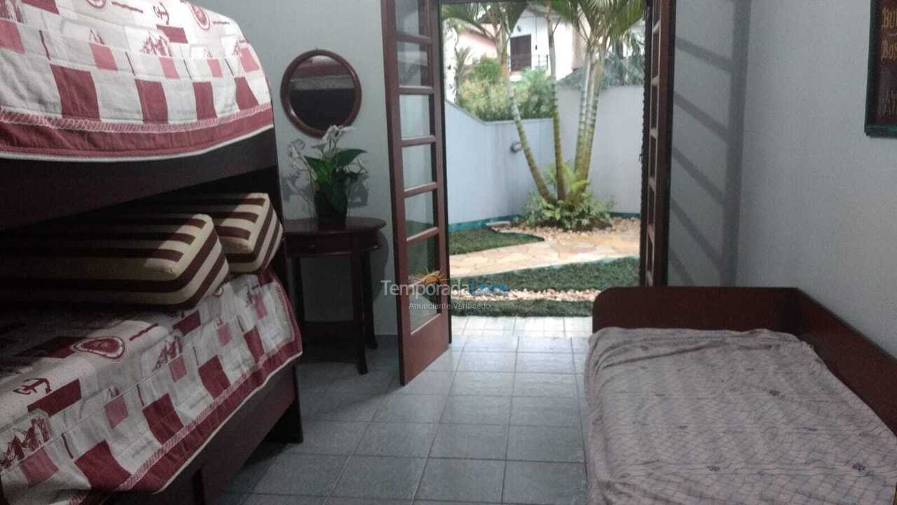 Casa para alquiler de vacaciones em Bertioga (Riviera de São Lourenço)