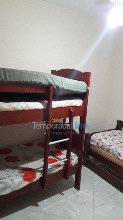 Casa para aluguel de temporada em Bertioga (Vista Linda)