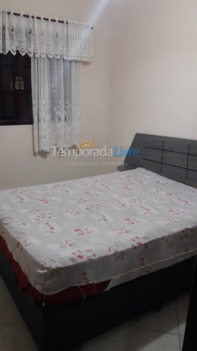 Casa para aluguel de temporada em Bertioga (Vista Linda)