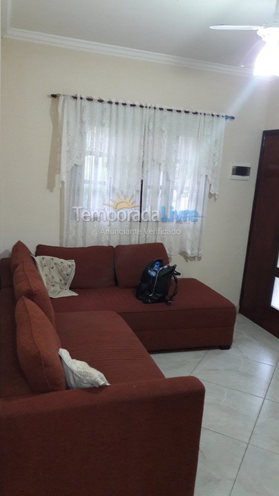 Casa para aluguel de temporada em Bertioga (Vista Linda)