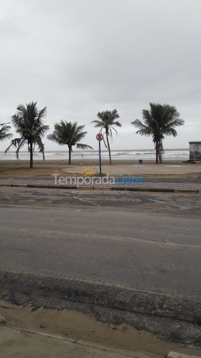 Casa para aluguel de temporada em Bertioga (Vista Linda)