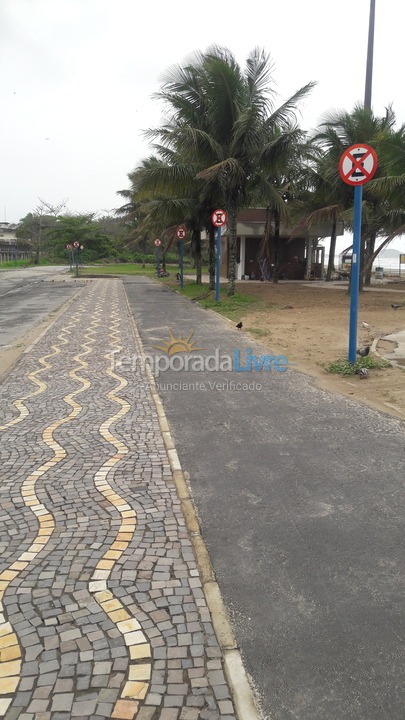 Casa para aluguel de temporada em Bertioga (Vista Linda)