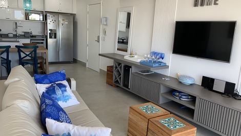 Beautiful Front View Gourmet Balcony Pé na Areia