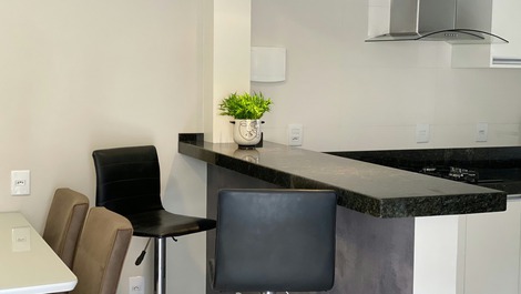 1 BEDROOM-GARAGE - EXCELLENT LOCATION-WI-FI - SPLIT = UP TO 4 PEOPLE