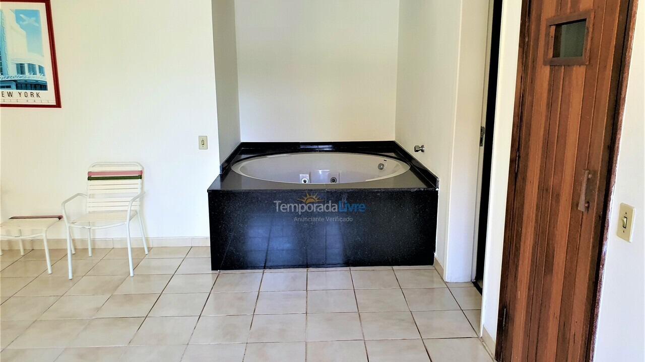 Apartamento para aluguel de temporada em Bertioga (Riviera de São Lourenço)