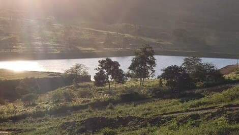 Serra Negra, pleasant house with pool