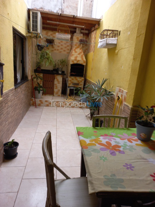 Apartamento para aluguel de temporada em Balneário Camboriú (Praia Central)