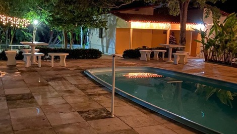 Sítio - afastado do centro, perto de boas vivências.