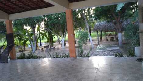 Sítio - afastado do centro, perto de boas vivências.