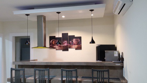 The house is close to the most popular and sought after beaches in Ilhabela