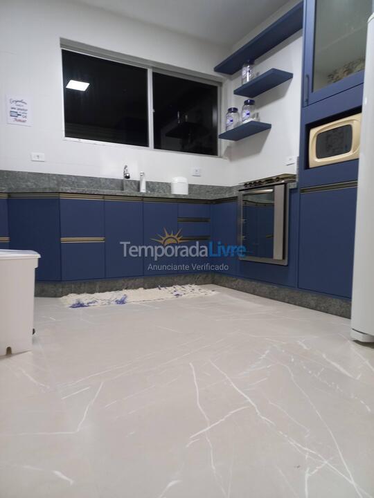 Apartamento para alquiler de vacaciones em Matinhos (Caiobá)