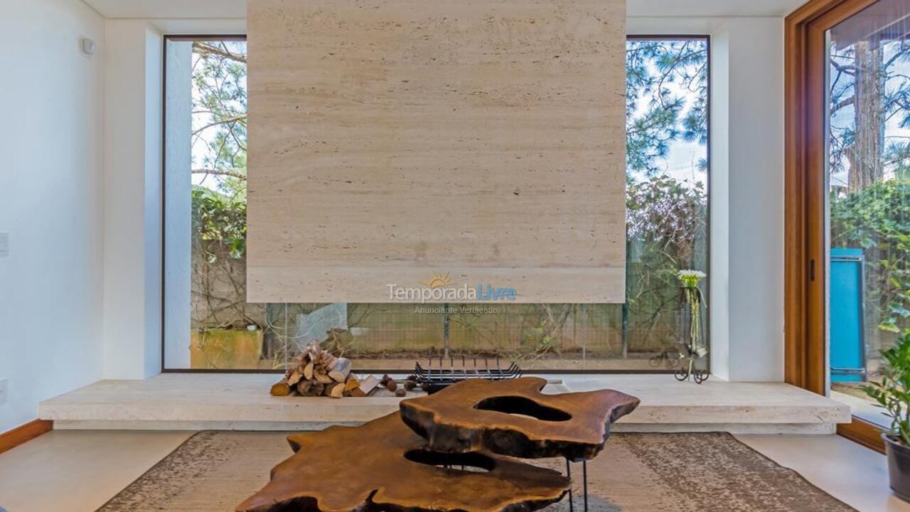 Casa para aluguel de temporada em Florianopolis (Lagoa da Conceição)