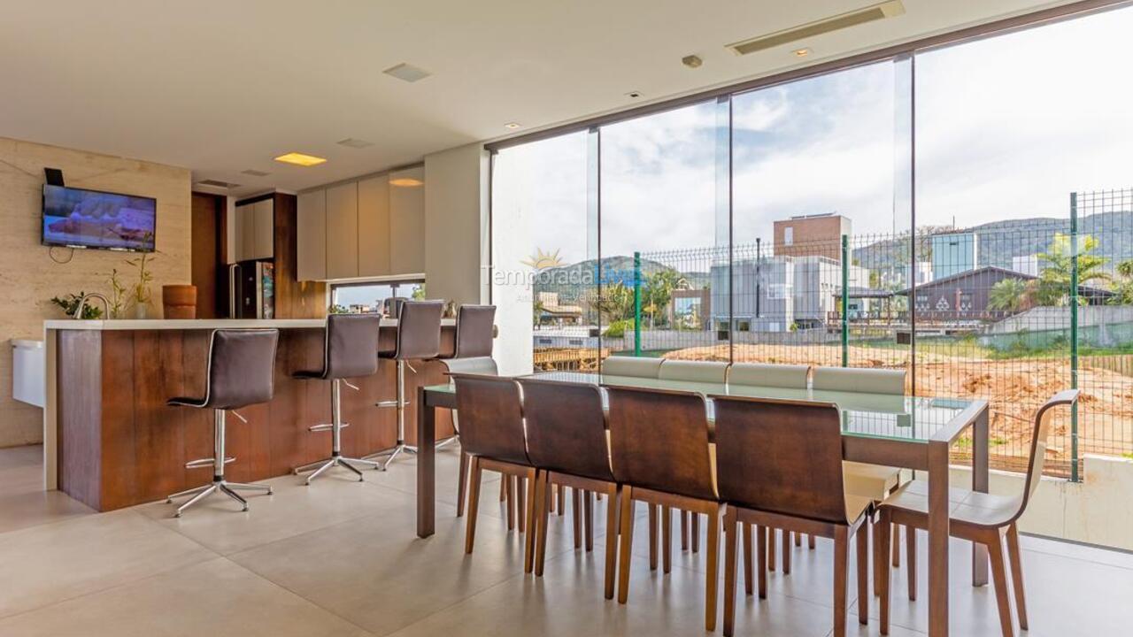 Casa para aluguel de temporada em Florianopolis (Lagoa da Conceição)