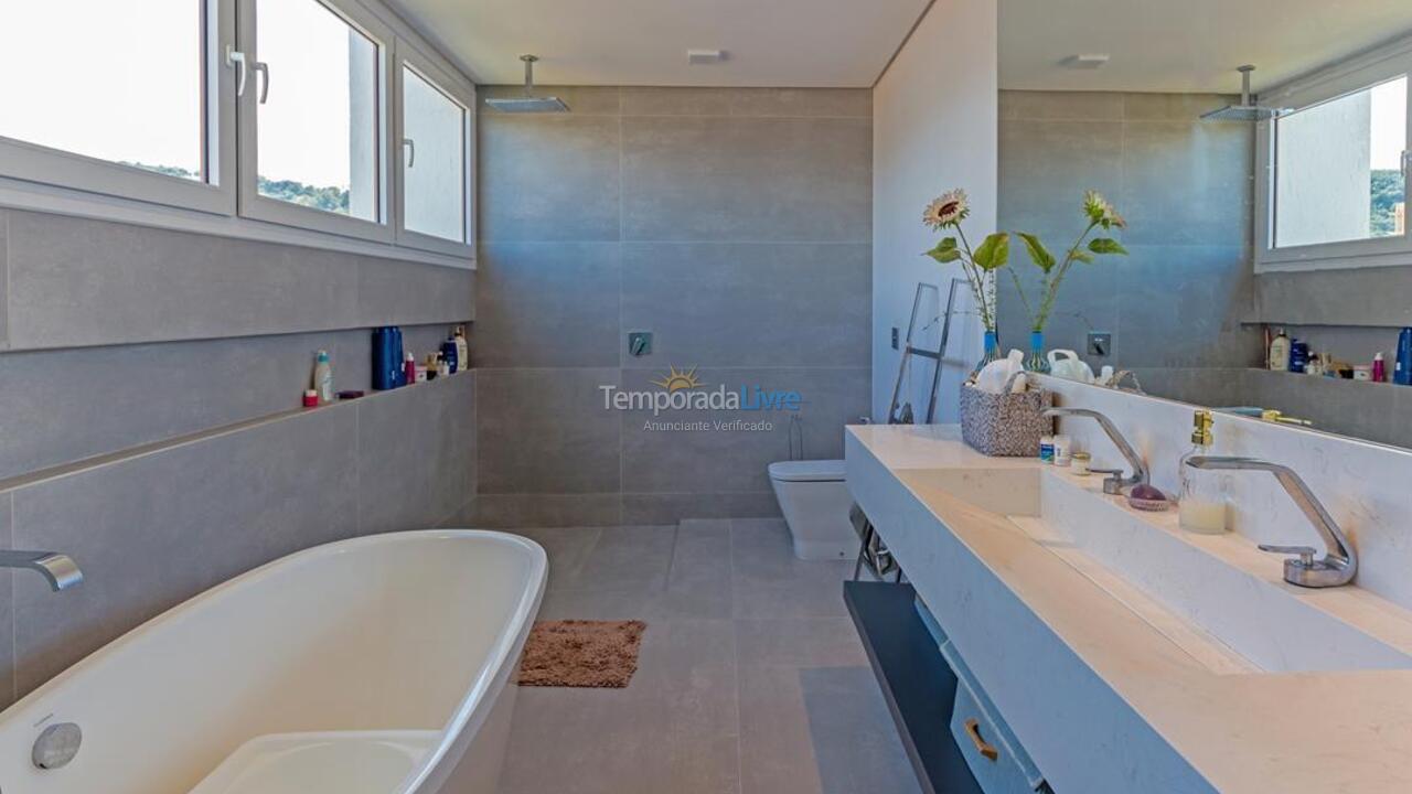 Casa para aluguel de temporada em Florianopolis (Lagoa da Conceição)