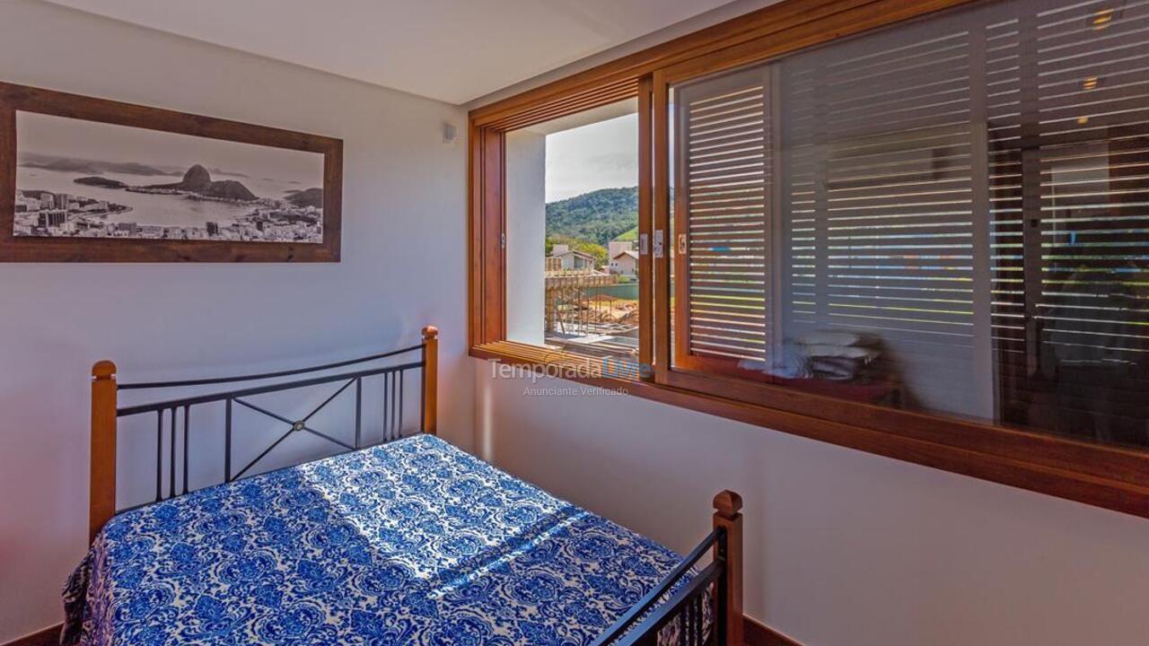 Casa para aluguel de temporada em Florianopolis (Lagoa da Conceição)